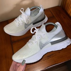 Nike Infinity React - Like New